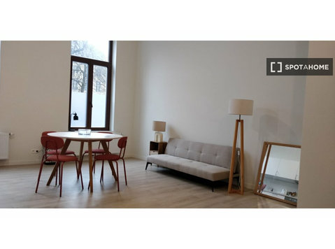 Appartamento con due camere da letto in affitto a Bruxelles - Appartamenti