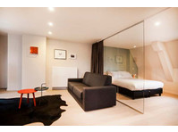 Meir 401 - 2 Bedrooms Apartment with balcony - Apartemen