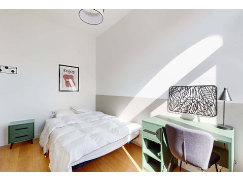Bruxelles Topaze - Private Room (4) - Apartments