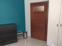 Nice and bright room close to Nato, Airport, Toyota - Collocation