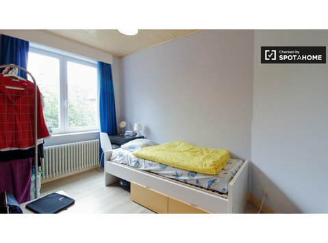 Helles Zimmer zu vermieten in Evere, Brüssel - Zu Vermieten
