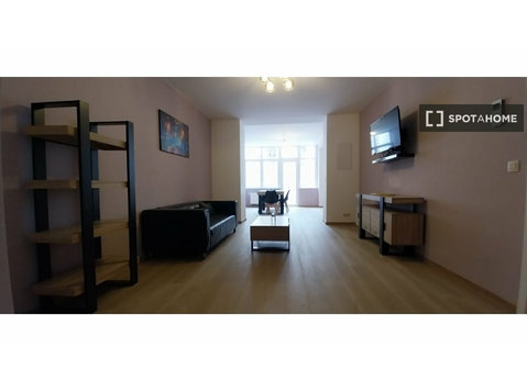 1-bedroom apartment for rent in Ambiorix Square, Brussels - Asunnot