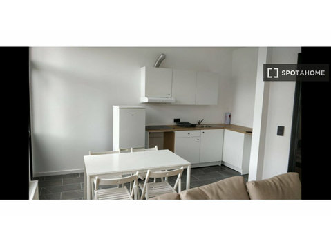 1-Zimmer-Wohnung zur Miete in Bas Forest, Brüssel - Wohnungen