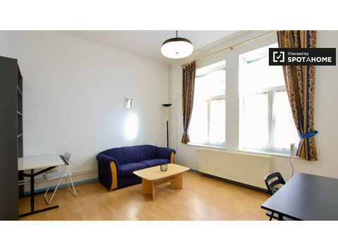 1-pokojowe mieszkanie do wynajęcia w Etterbeek, Bruksela - Mieszkanie