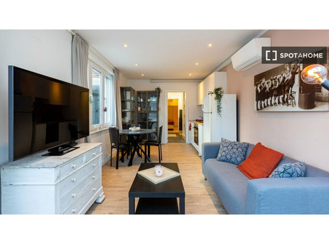 Apartamento de 1 quarto para alugar em Forest, Bruxelas - Apartamentos