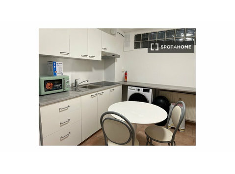 Apartamento de 1 quarto para alugar em Ixelles, Bruxelas. - Apartamentos