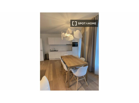Nord-Est, Brüksel'de kiralık 1 yatak odalı daire - Apartman Daireleri