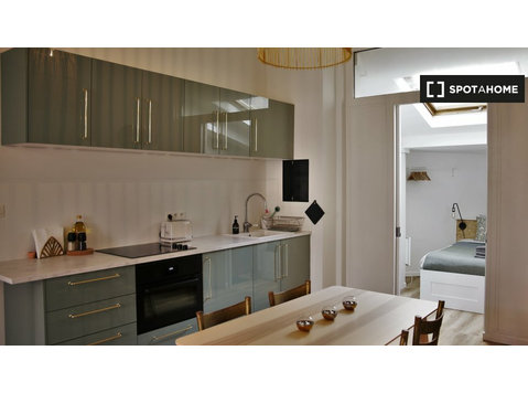 Apartamento de 1 quarto para alugar em Saint-Gilles,… - Apartamentos