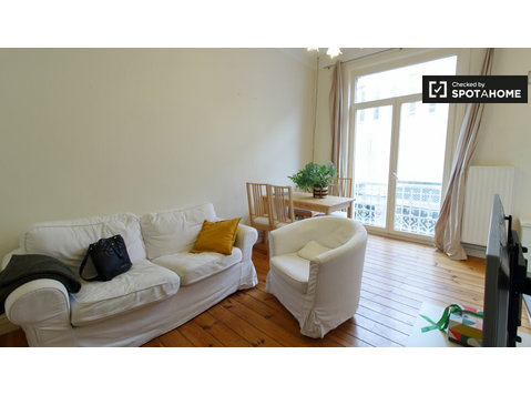 Appartamento con 2 camere da letto in affitto a Ixelles,… - Appartamenti