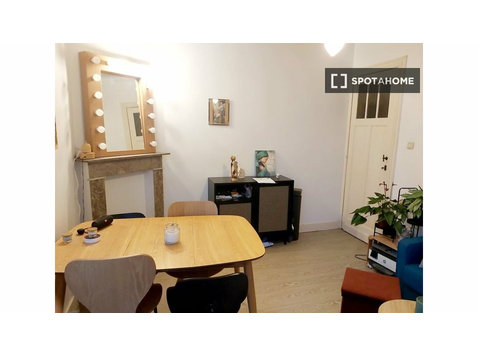 2-Zimmer-Wohnung zur Miete in Saint-Michel, Brüssel - Wohnungen