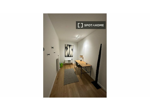 Rue Neuve, Brüksel'de kiralık 3 yatak odalı daire - Apartman Daireleri