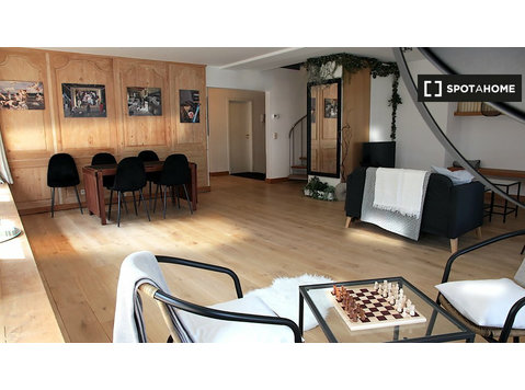 4-bedroom duplex apartment for rent in Bruxelles, Brussels - Leiligheter