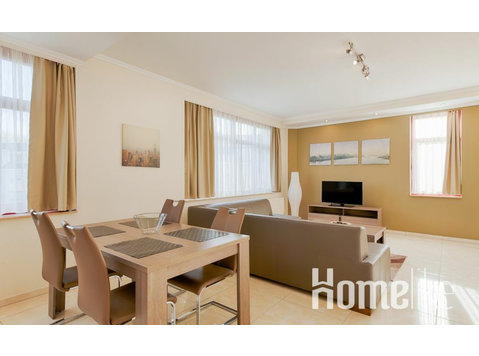 Beautiful and large 1bedroom apartment. modern - شقق