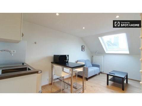 Brüksel şehir merkezinde kiralık şık stüdyo daire - Apartman Daireleri