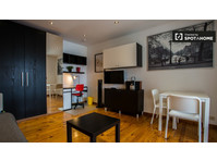 Contemporary studio apartment for rent in Jette, Brussels - Apartments