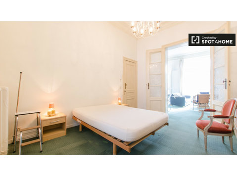 Möblierte 2-Zimmer-Wohnung zur Miete in Ixelles, Brüssel - Wohnungen