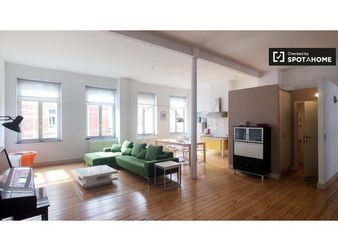Brüksel Şehir Merkezinde kiralık harika 1 yatak odalı daire - Apartman Daireleri