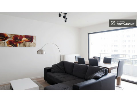 Modern 1 Bedroom Apartment With Air-Conditioning in Brussels - Apartments