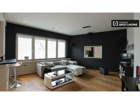Modern 1-bedroom apartment for rent in Ixelles, Brussels - Apartamentos