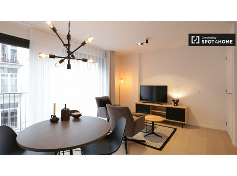 Modern studio apartment for rent in European Quarter - Станови