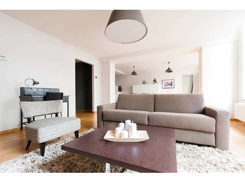 Monnaie 301 - 2 Bedrooms Apartment with Terrace - Apartman Daireleri