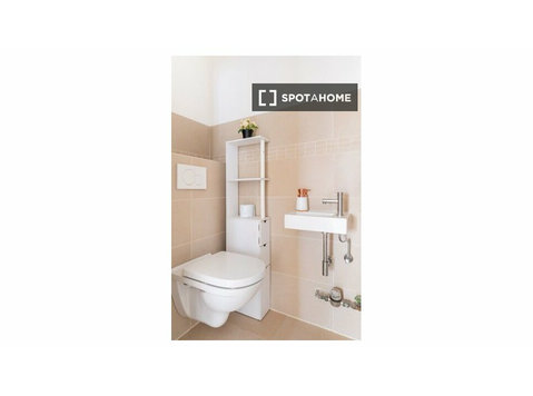 Quartos para alugar em apartamento de 2 quartos em Auderghem - Apartamentos
