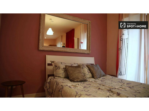 Espaçoso apartamento de estúdio para alugar em Ixelles,… - Apartamentos