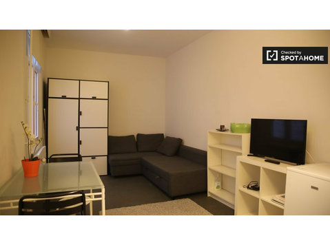 Studio apartment for rent in Brussels City Center - Byty
