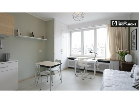 Apartamento para alugar em Ixelles, Bruxelas - Apartamentos