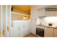 Studio apartment for rent in Marollen, Brussels