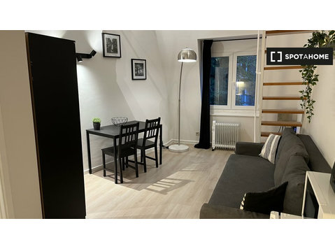 Studio apartment for rent in Saint-Gilles, Brussels - Căn hộ