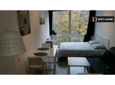 Monolocale in affitto a Uccle, Bruxelles - Appartamenti