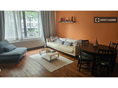 Studio-Wohnung zur Miete in Uccle, Brüssel - Wohnungen