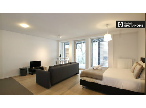 Apartamento estúdio para alugar no Bairro Europeu, Bruxelas - Apartamentos