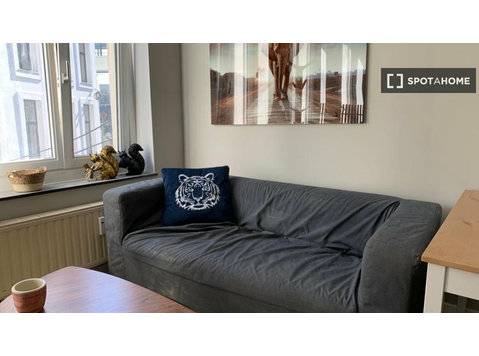 Studio zu vermieten in Martyrs, Brüssel - Wohnungen
