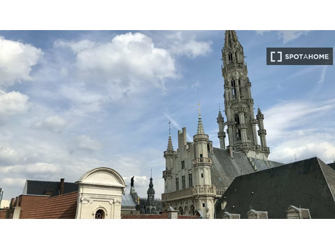Studio à louer dans le Quartier du Centre, Bruxelles - Appartements