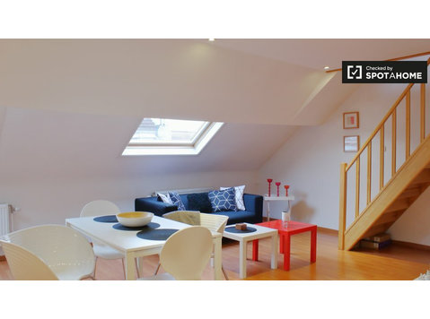 Stylish 2-bedroom apartment for rent in Jette, Brussels - アパート
