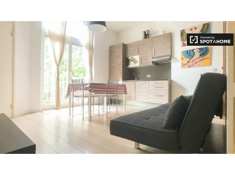 Stylowe mieszkanie typu studio do wynajęcia w Saint-Gilles,… - Mieszkanie
