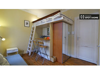 Stylish studio apartment for rent in Center, Brussels - アパート