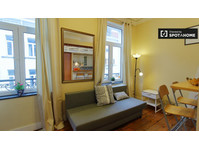 Stylish studio apartment for rent in Center, Brussels - Căn hộ