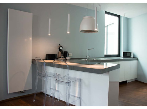 Ghent Central 201 - 2 Bedrooms Duplex with terrasse - 公寓
