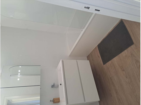 Apartment in Albertlaan, Aarschot for 80 m² with 2 bedrooms - Căn hộ
