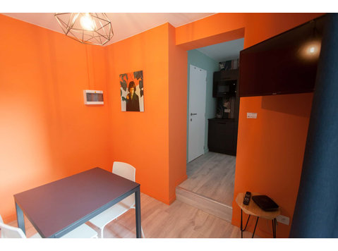 Louvain Central 103 - Studio - Pisos