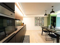Green apartment in Mons City Center - Apartemen