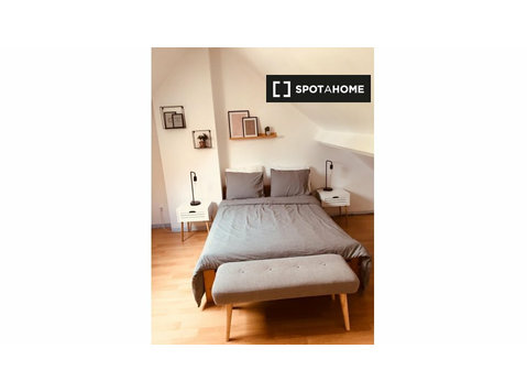 Zimmer zu vermieten in 8-Zimmer-Haus in Chaudfontaine,… - Zu Vermieten