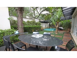 New gated comunity house 4 suites and full recreation area - 家
