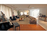 New gated comunity house 4 suites and full recreation area - 房子