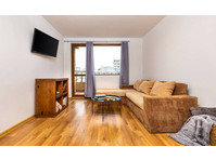 Flatio - all utilities included - The Walnut 2BD Apartment - Te Huur