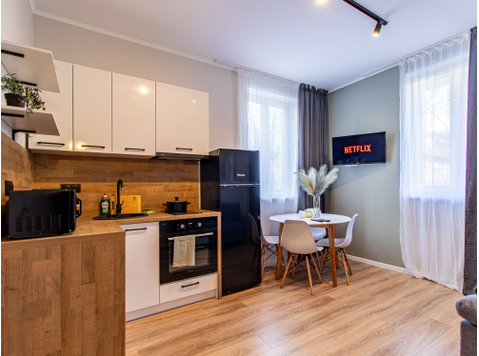 Eiffel Elegance - Stylish Sofia Apartment - For Rent