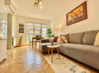 Flatio - all utilities included - Sunny flat in the city… - Аренда